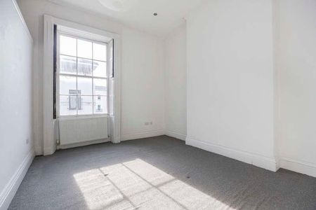 Cambray Place, Cheltenham, GL50 - Photo 2