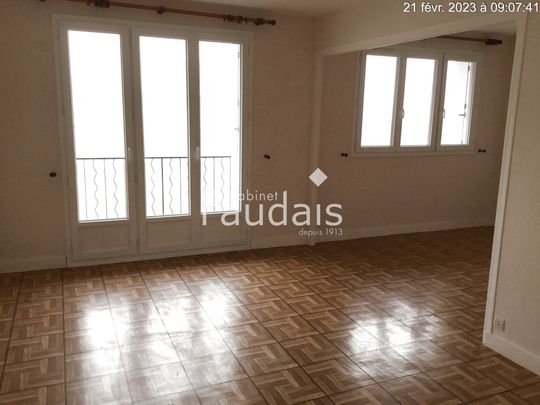 Location Appartement 2 pièces 59m² ST LO 50000 - Photo 1