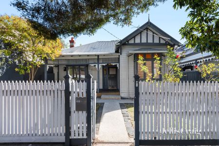 14 Davison St, Richmond - Photo 3