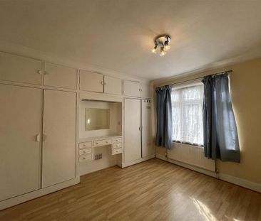 4 bedroom terraced house to rent - Photo 4