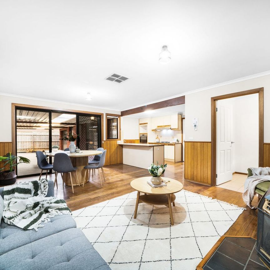 Charming 4-Bedroom Home in Prime Hoppers Crossing Location - Photo 1