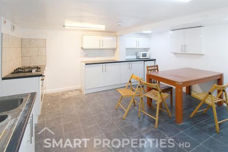 2 bedroom terraced house to rent - Photo 5