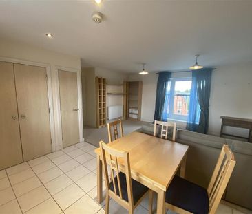 2 bedroom apartment to rent - Photo 2