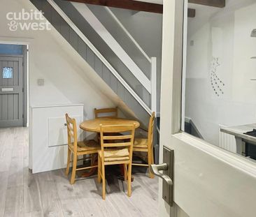 2 bedroom terraced house to rent - Photo 1