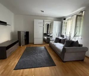 1 Zimmer Gemeinde Wohnung nur mit vormerkschein! - Photo 1