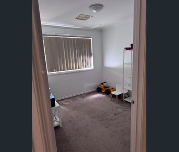 Spacious Family Living in the Heart of Berwick - Photo 4