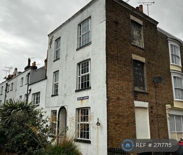 4 bedroom maisonette to rent - Photo 4