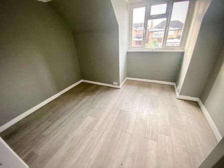 5 bedroom detached house to rent - Photo 4