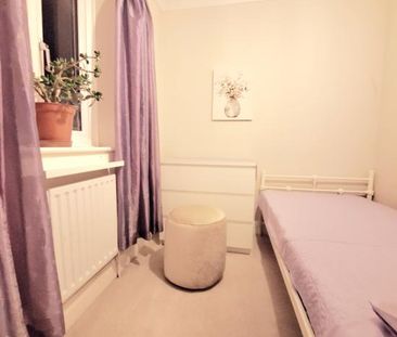 Bright & comfortable room - Photo 2