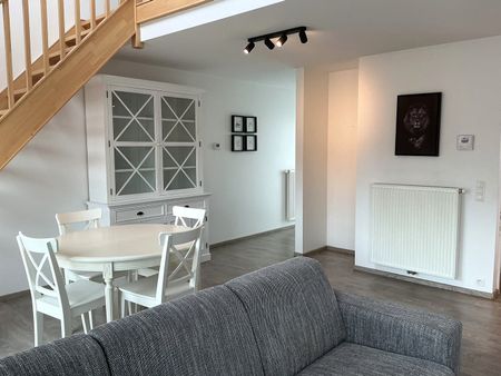 Centraal gelegen 2-SLK duplex met terras én overdekte autostaanplaats - Photo 4