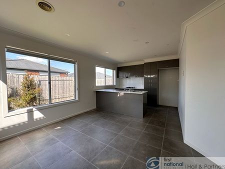 22 Cabernet Way, 3810, Pakenham Vic - Photo 5