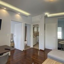 Διαμέρισμα για ενοικίαση - Γλυφάδα - Photo 1