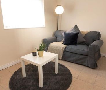 Apt 2 156, Beersbridge Road, Belfast, BT5 4RY - Photo 2