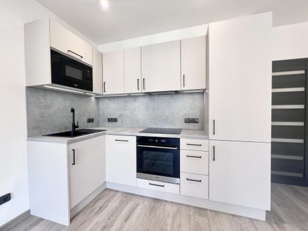 Pronájem bytu 2+kk 48 m2 - Фото 3