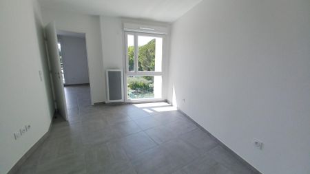 location Appartement T2 DE 44.95m² À MARSEILLE - Photo 3