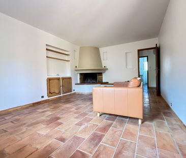 T2 EN REZ DE JARDIN. AVEC TERRASSE DE PLUS DE 30 M2 PLEIN SU - Photo 5