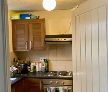 Room in a Shared Flat, Weavers Way, NW1 - Photo 5