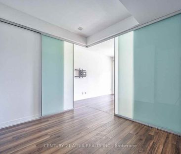 210 Simcoe Street condo — Toronto, ON (1-Bedroom) - 1 Bedroom - Photo 6