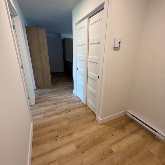 Grand 5 ½ Neuf à 1550$ — Espace, Style et Tranquillité - Photo 1