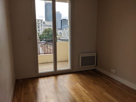 Appartement COURBEVOIE - 4 pièces - 72 m2 - Photo 1
