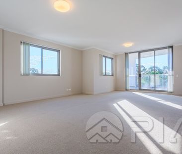 Spacious 2 bedroom unit for rent - Photo 4