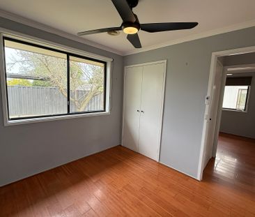 7 Greenhill Rise, Hampton Park VIC - Photo 2