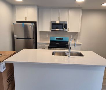 For Lease - 401 Glenroy Gilbert Drive Unit# 9, Barrhaven, Ontario - Photo 5