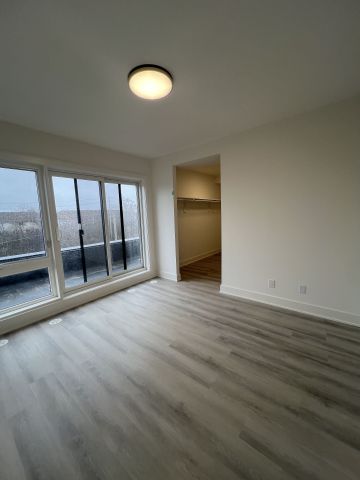 For Lease - 98 Everett Common, St. Catharines, Ontario - Photo 2