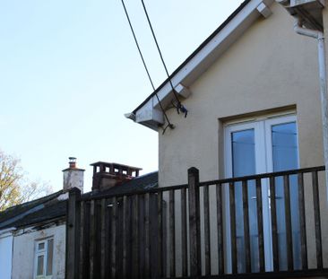 2 bed House - To Let - Photo 6