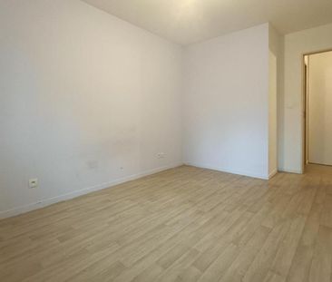 Location Appartement 2 pièces 37m² NANTES 44000 - Photo 4