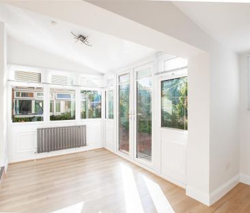 2 bedroom ground floor flat to rent - Photo 3
