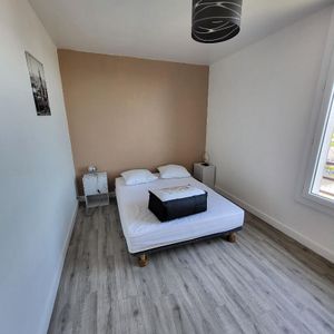 Apartment - Photo 2