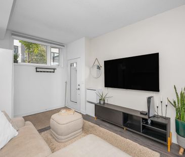 For Lease - 1137 Cooke Boulevard Unit# 201, Burlington, Ontario - Photo 4