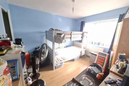 Barnacres Road - Photo 4