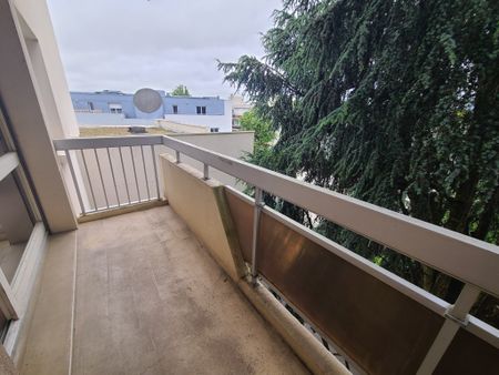 Location Appartement 1 pièce 28m² ANGERS 49000 - Photo 5