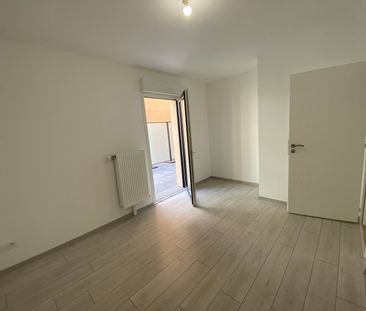 Location Appartement 3 pièces 61m² ORLEANS 45100 - Photo 2