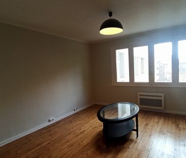 Appartement 3 pièces de 55 m² à Saint-Étienne (42000) - Photo 2