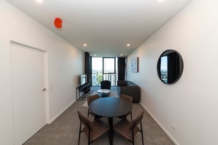 The Standard by Aria - Fully Furnished! - Photo 2