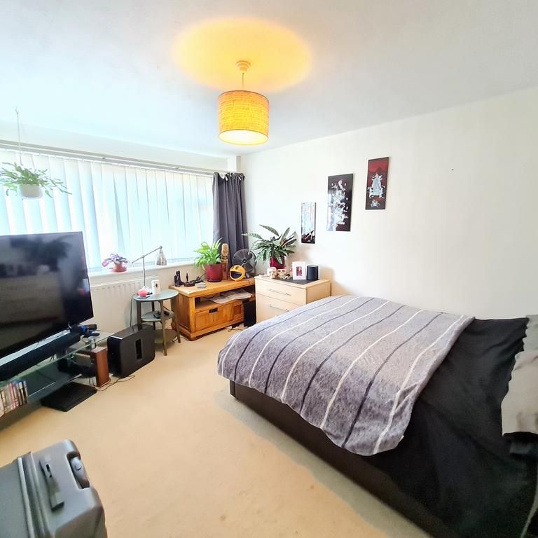 3 bedroom detached house to rent - Photo 1