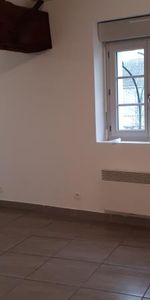 Location Appartement 1 pièce 40m² - Photo 3