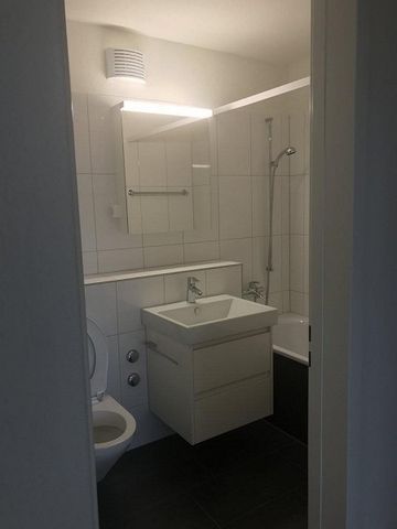 Neuwertige 2.5-Zimmer-Wohnung an Top-Lage - Photo 5