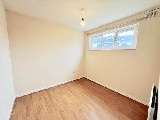 Coatsworth Court, Bensham, Gateshead - Photo 1