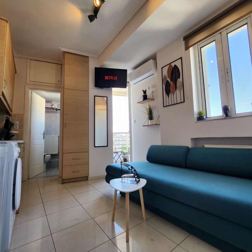 Studio/Γκαρσονιέρα για ενοικίαση - Παλαιό Φάληρο, - Φωτογραφία 1