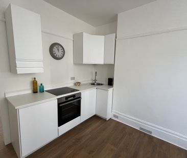 Southwater Road, St. Leonards-On-Sea - Photo 5