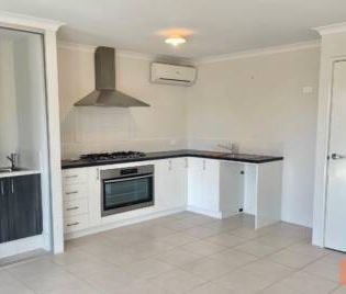 Tidy 1x1 Unit in Dudley Park - Photo 1