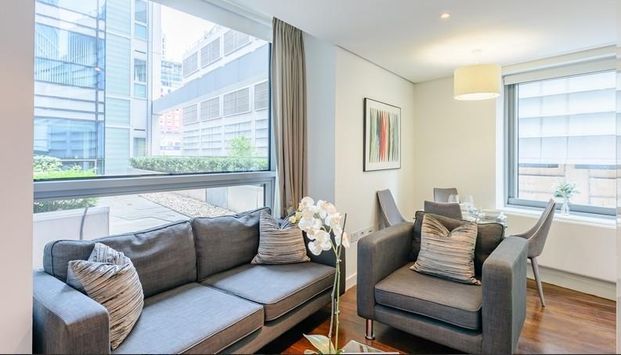 3 bedroom flat to rent - Photo 1