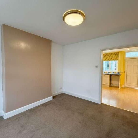 Erithway Road, Coventry, CV3 - Photo 1