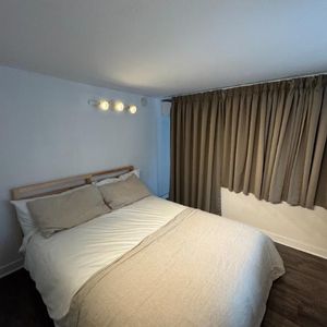 Charmant 4½ sur 3 étages – Plateau Mont-Royal - Photo 2