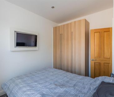 3 bedroom apartment to rent - Photo 6