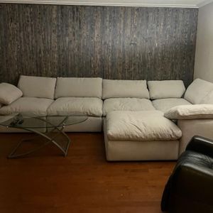 🏡 3 ½ à louer à moitié prix – Montréal Offre en échange de services de gardiennage. - Photo 2